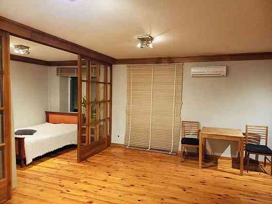 Оренда Квартира 2-кімнатна, 5/5 поверх на Печерский спуск Киев