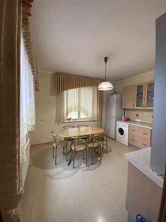 Продаж Квартира на улица Бартатов