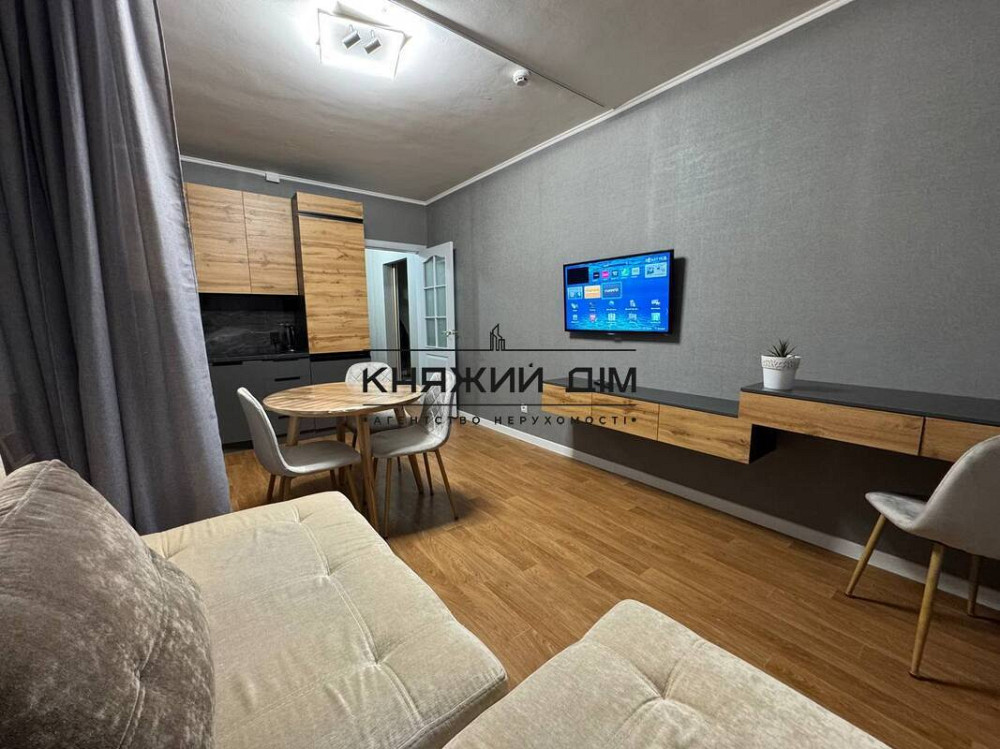 Оренда Квартира 1-кімнатна, 13/24 поверх на Софьи Русовой ул. Київ - фото 1