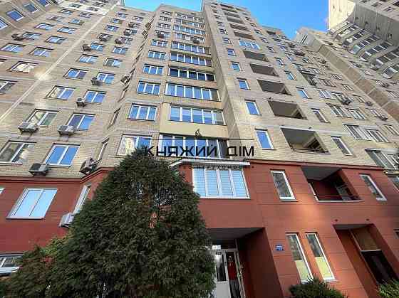 Продаж Квартира 3-кімнатна, 8/14 поверх на Никольско-Слободская ул. Kiev