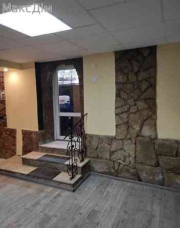 Продаж приміщення вільного призначення на вул. Валова приміщень - 1 Тернопіль