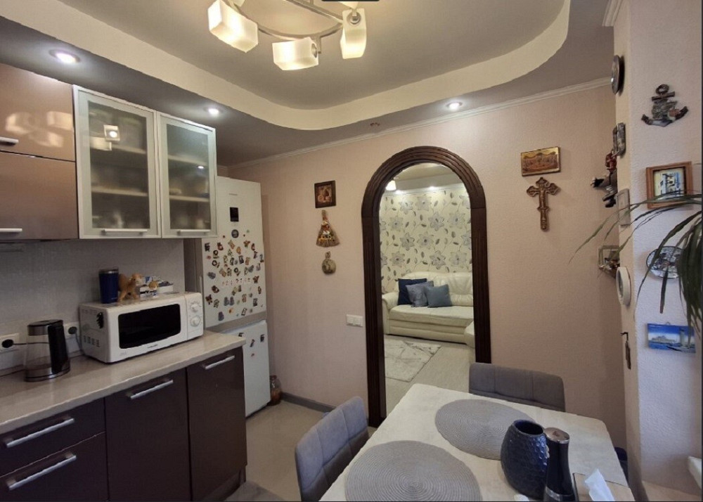 Продаж Квартира 3-кімнатна, 5/9 поверх на улица Милютенко, д.9 Київ - фото 1