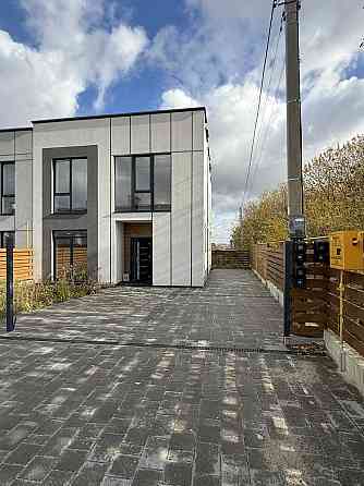 Продаж Будинок 4-кімнатний Zubra