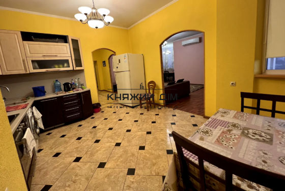 БЕЗ КОМІСІЇ! Світла, комфортна 3-х к. Кв. ст. м. Лук'янівська. № 1167729 Kiev