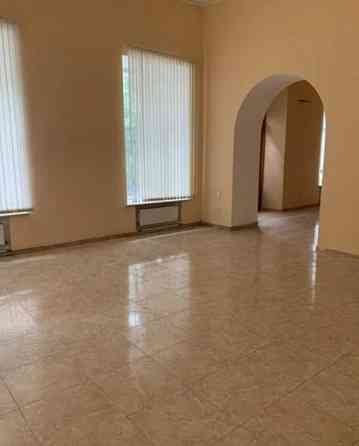 Оренда приміщення вільного призначення на Дерибасовская ул. поверх - 1/3 Одеса