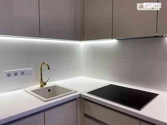 Оренда Квартира 1-кімнатна, 5/25 поверх на Днепровская Набережная, 20 а Киев