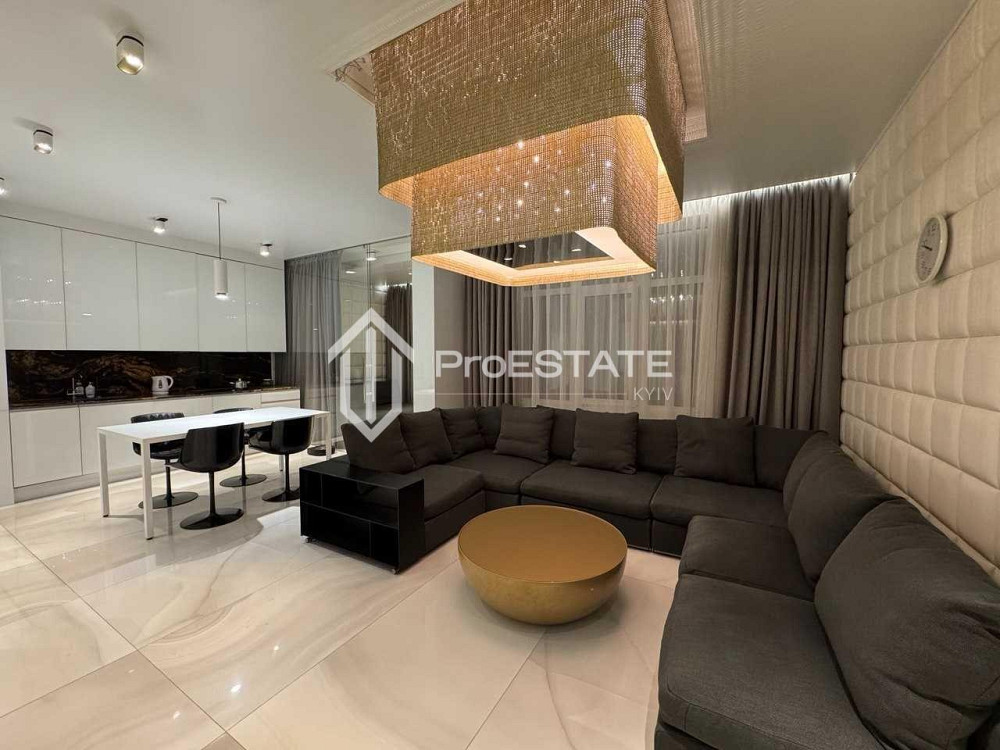 Продаж Квартира 4-кімнатна, 19/30 поверх на вул. Андрія Верхогляда Kiev - photo 1