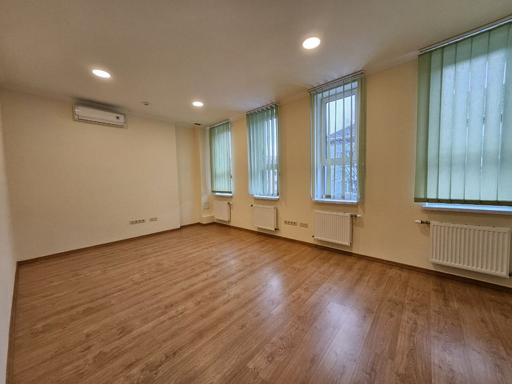 Оренда офісне приміщення на Військових ветеранів поверх - 3/4 Ивано-Франковск - изображение 11