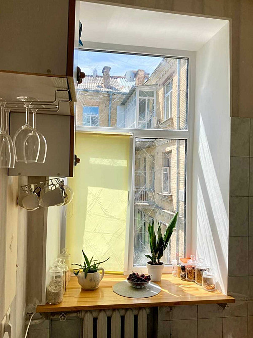 Оренда Квартира 1-кімнатна, 4/5 поверх на Олеся Гончара ул. Kiev - photo 2