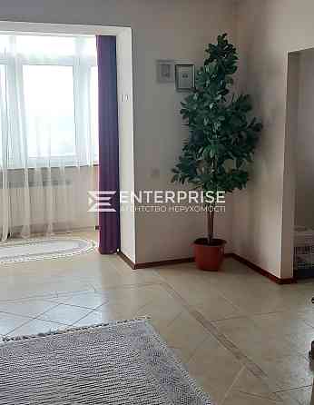 Продаж 2к Квартира 75 кв.м  Коцюбинське