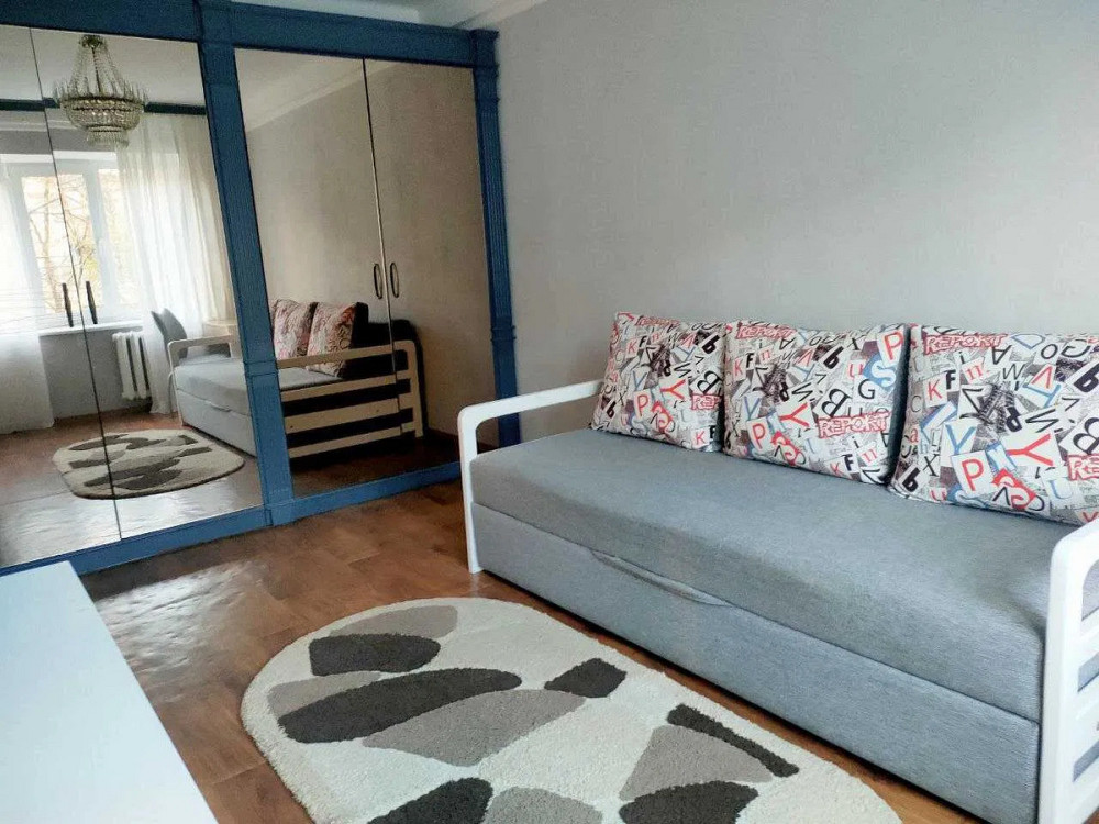 Оренда Квартира 2-кімнатна, 1/5 поверх на проспект Воскресенський, 16в Київ - фото 1