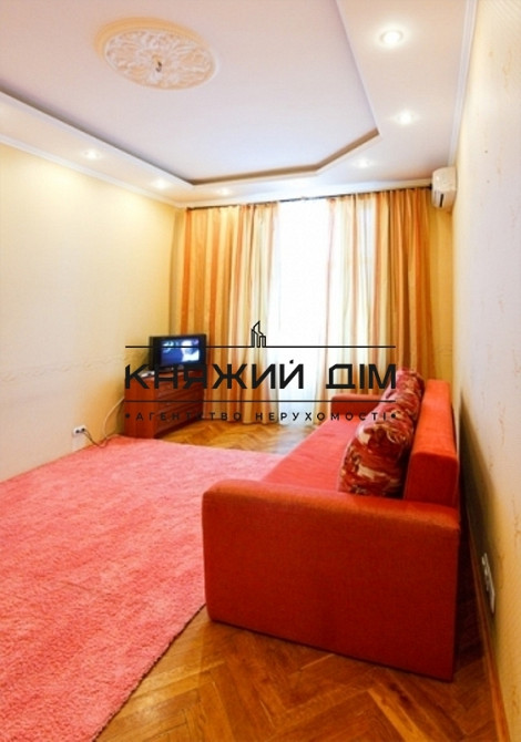 Продаж 2-х к. квартири в центрі Києва Площа Українських Героїв. № 21108286 Київ - фото 9