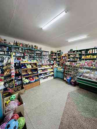 Продаж торгове приміщення на Берегова поверх - 1/2 Zahvizdia