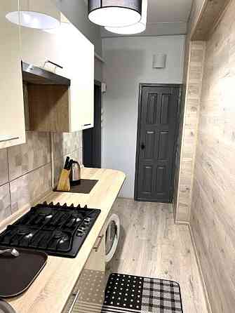 Продаж Квартира 1-кімнатна, 1/2 поверх на Мечникова улица, 38/40 Одесса