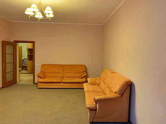 Оренда Квартира 3-кімнатна, 2/9 поверх на пр. Героев Сталинграда Київ