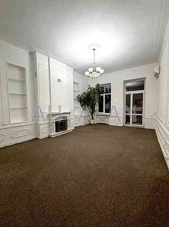 Оренда Будинок 4-кімнатний на Антоновича вул., 10А Киев