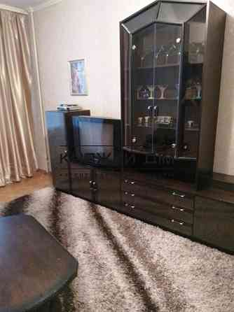 Оренда Квартира 3-кімнатна, 12/16 поверх на Крушельницкой Соломии ул. Київ