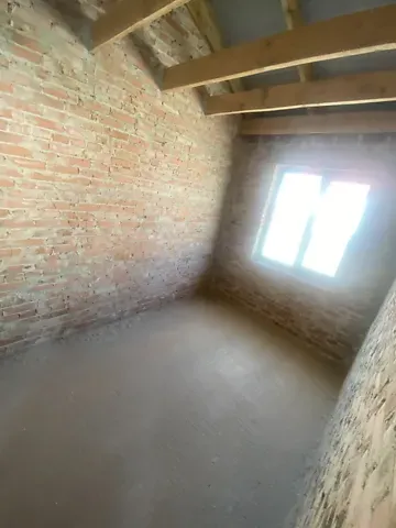 Продаж 2-поверховий   100 кв.м 4 кімн. на Кулика і Гудачека (Макарова) вулиця Рівне - фото 2