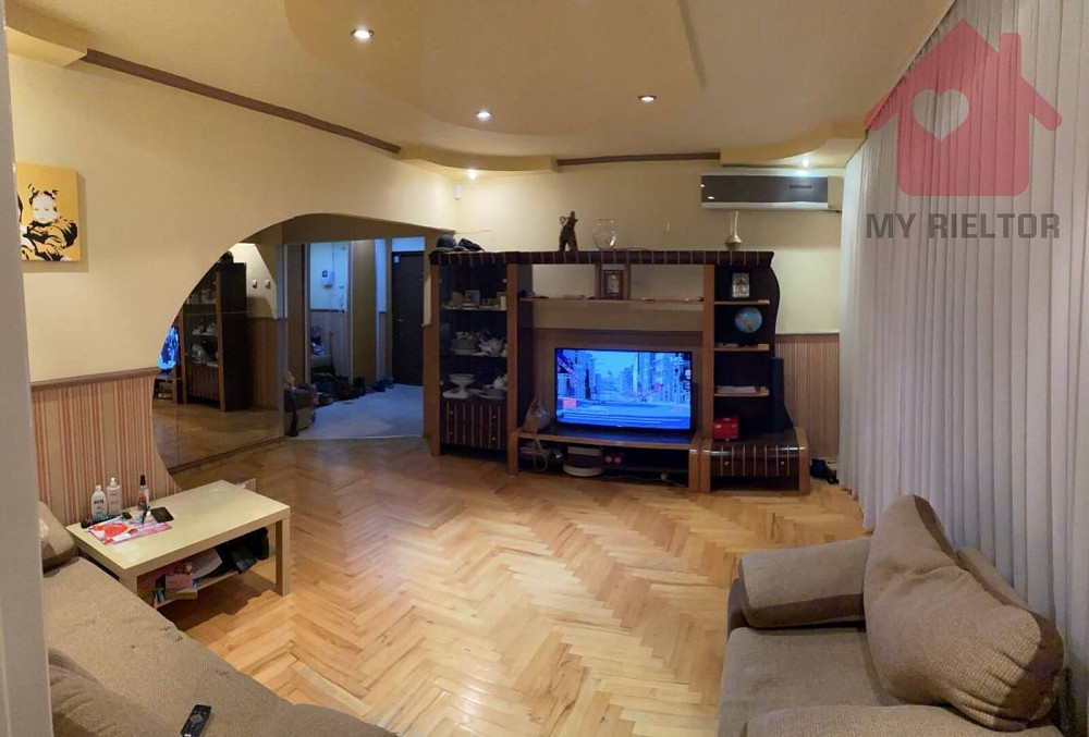 Продаж чотирикімнатної квартири по вул.Минайська Uzhhorod - photo 1