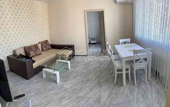 Продаж Квартира 2-кімнатна, 16/16 поверх на вул. Перемоги Kharkiv