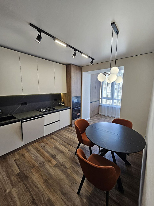 Продаж Квартира 2-кімнатна, 7/10 поверх на Приозерна Івано-Франківськ - фото 2