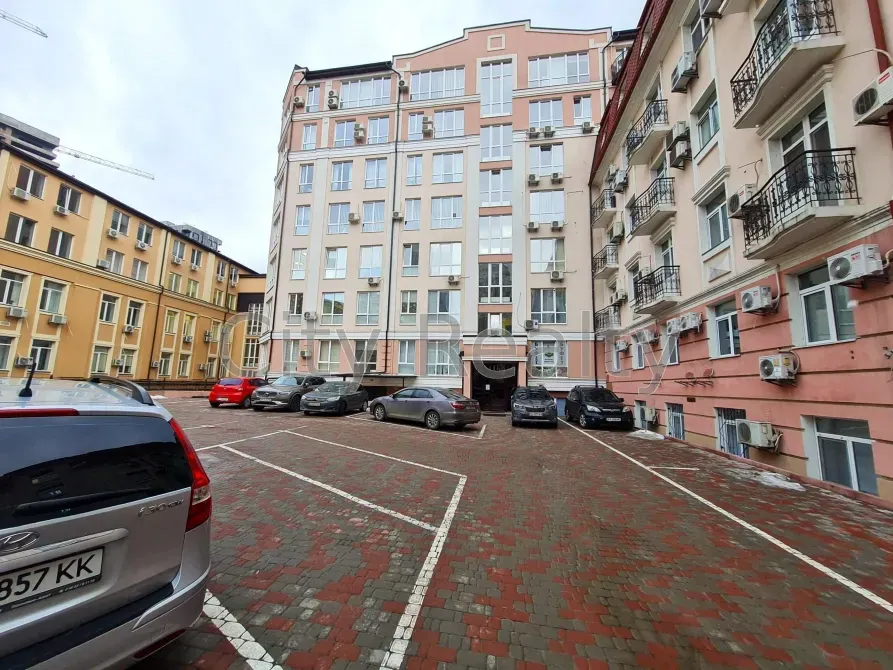 Здається Офісні приміщення площа 71 кв.м 3-й поверх Київ Глибочицька 40НП Київ - фото 1