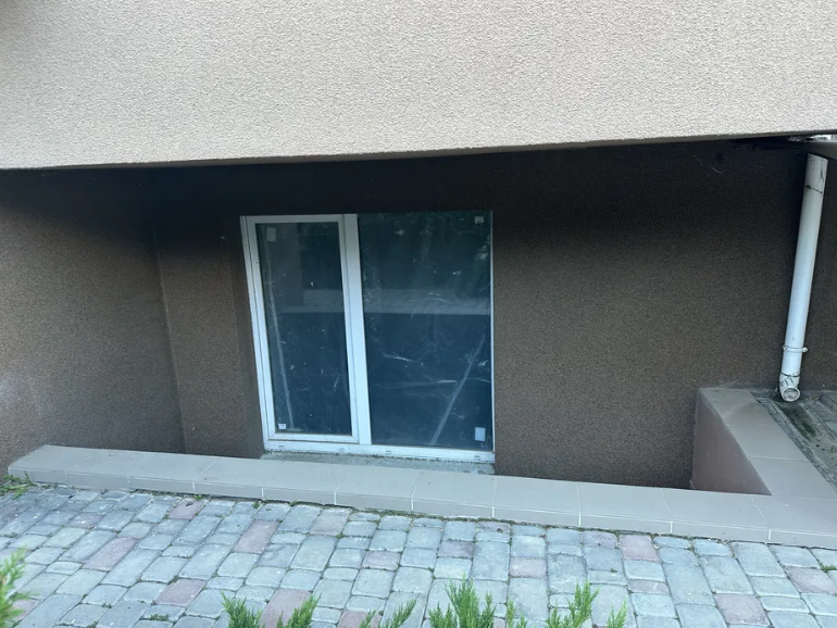 Продам 1-кімнатну квартиру в цоколі  в ЖК "Якоря" (вул.Бочарова) Крижановка (Коминтернивський район) - изображение 4