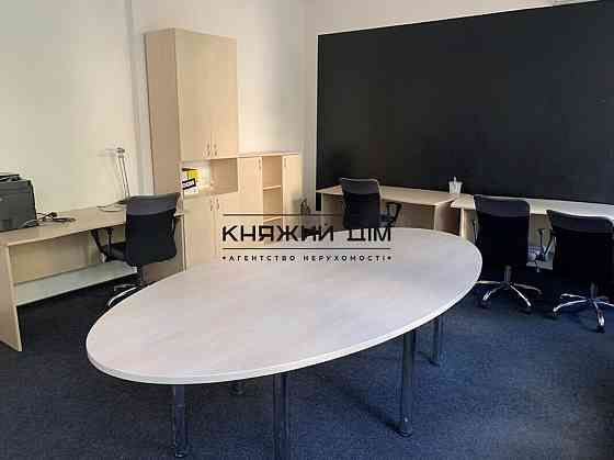 Продаж офісне приміщення на Институтская ул. поверх - 2/5 Киев