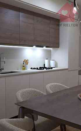 Продаж Квартира 1-кімнатна, 5/5 поверх на Єньковська Ужгород