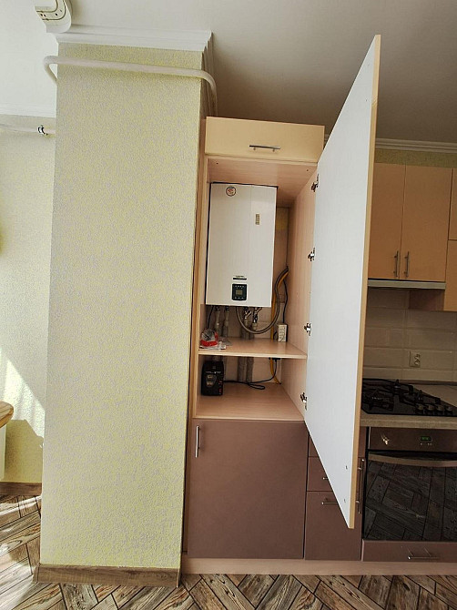 Продаж Квартира 2-кімнатна, 8/10 поверх на вул. Захисників Маріуполя Рівне - фото 4