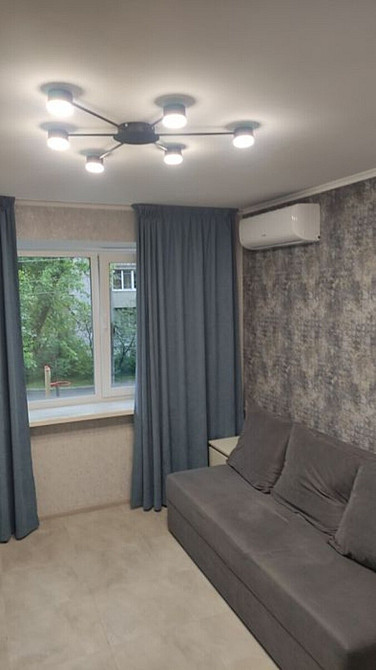 Оренда Квартира 1-кімнатна, 2/5 поверх на Сімферопільська, 11 Киев - изображение 1