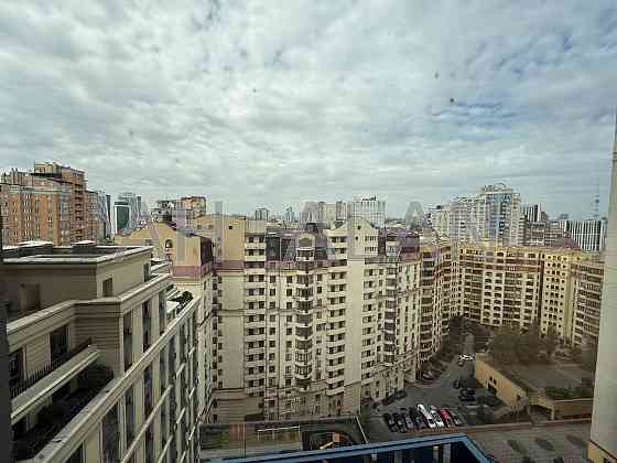 Продаж Будинок 3-кімнатний на Річкова вул., 4 Kiev