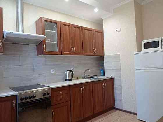 Оренда Квартира 1-кімнатна, 11/26 поверх на Драгоманова, 6/1 Київ