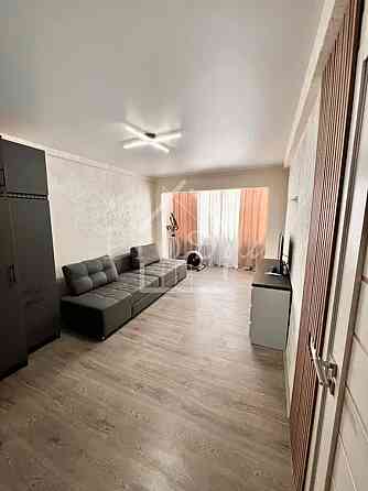 Оренда Квартира 2-кімнатна, 4/9 поверх на Героїв полку «Азов» вул. (Маршала Малиновського), 15 Киев