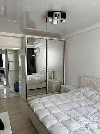 Оренда Квартира 2-кімнатна, 20/25 поверх на Урловская ул., 23 а Київ