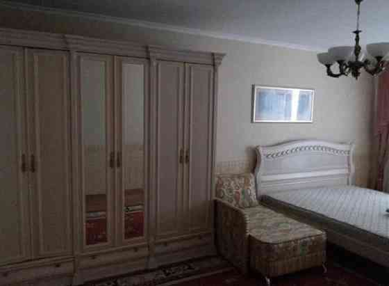 Оренда Квартира 3-кімнатна, 3/10 поверх на Педагогическая ул., 17 Одесса