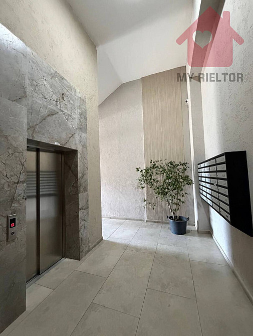 Продаж Квартира 2-кімнатна, 2/8 поверх на Перемоги Ужгород - фото 8