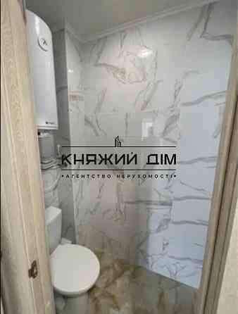 Оренда Квартира 2-кімнатна, 2/27 поверх на Вишняковская ул. Київ