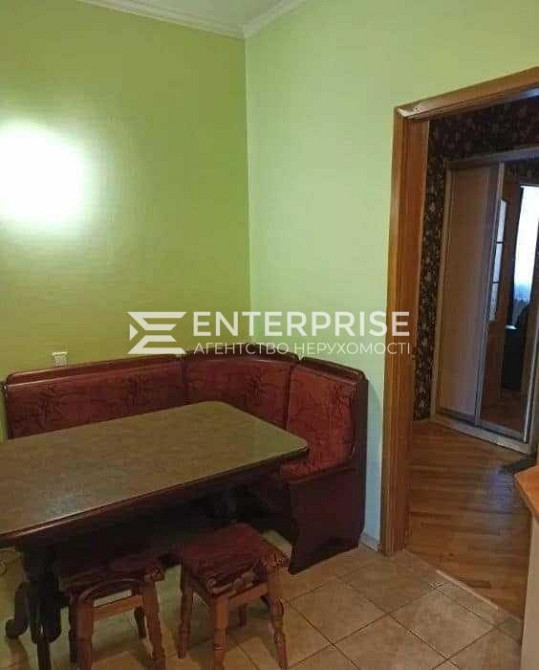 Продаж Квартира 1-кімнатна, 4/10 поверх на вул. Ветряные Горы Киев - изображение 3