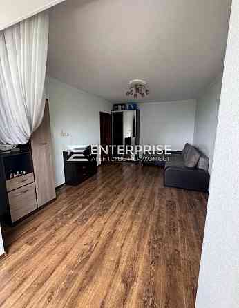 Продаж Квартира 1-кімнатна, 7/18 поверх на вул. Єфремова Академіка Київ