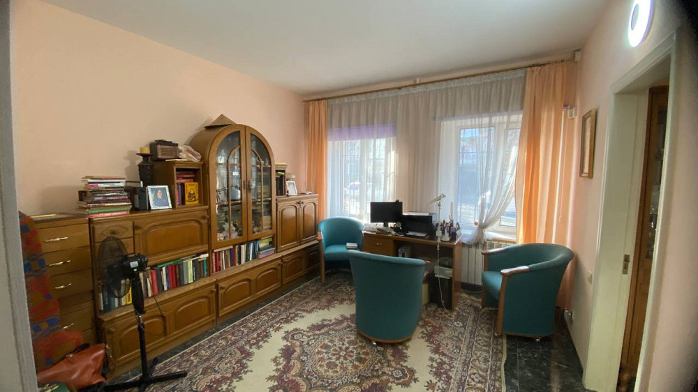 В продаже дом в 2-х этажах в центре города Одеса - фото 1