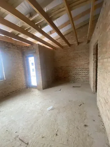 Продаж 2-поверховий   100 кв.м 4 кімн. на Кулика і Гудачека (Макарова) вулиця 8 Рівне - фото 3