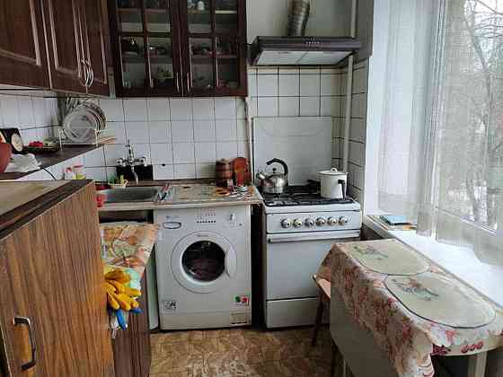 Оренда Квартира 2-кімнатна, 5/5 поверх на Донецкая ул., 26 Kiev