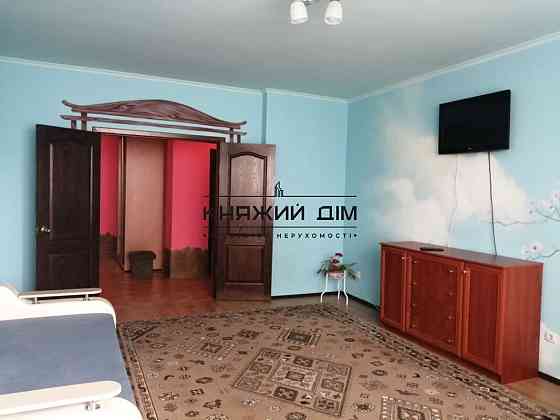 Оренда Квартира 2-кімнатна, 5/25 поверх на Пчелки Елены ул. Киев