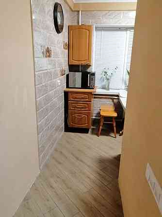 Продаж Квартира 2-кімнатна, 1/5 поверх на Жамбіла Жабаєва вул., д. 2 Київ