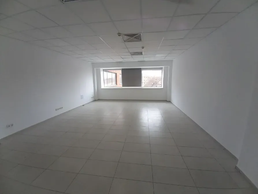 Здається Офісні приміщення площа 1680 кв.м Дніпро Вул. Шевченка Дніпро - фото 1