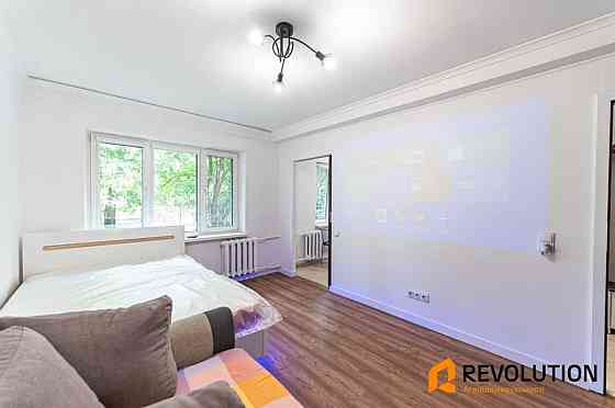 Оренда Квартира 1-кімнатна, 1/5 поверх на вул. Сулеймана Стальського, 10 Киев