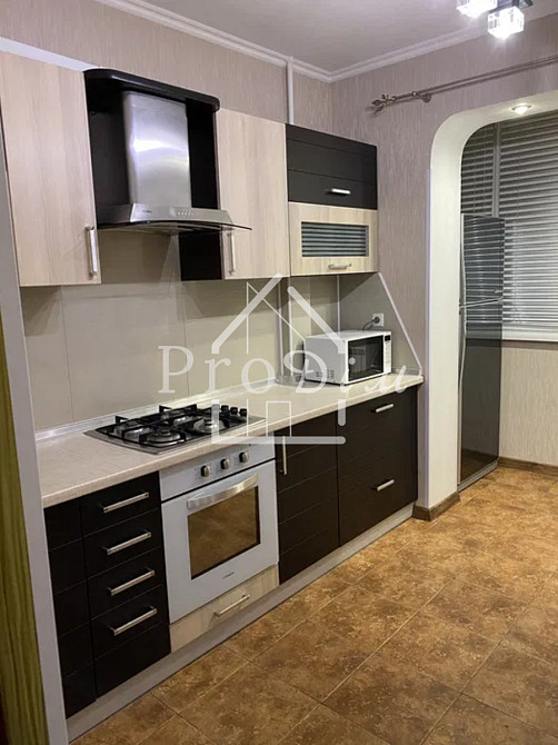 Продаж Квартира 1-кімнатна, 4/9 поверх на Романа Шухевича просп. (Генерала Ватутіна), 12а Київ - фото 3