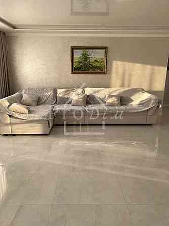 Продаж Квартира 3-кімнатна, 12/15 поверх на Левка Лукяненка вул. (Маршала Тимошенка), 13А Kiev