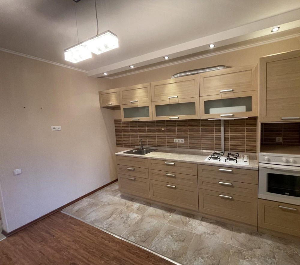 Продам 1 кімнатну квартиру, в ЖК Вернісаж Одеса - фото 1